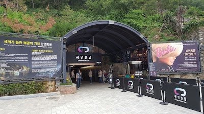slide-34579